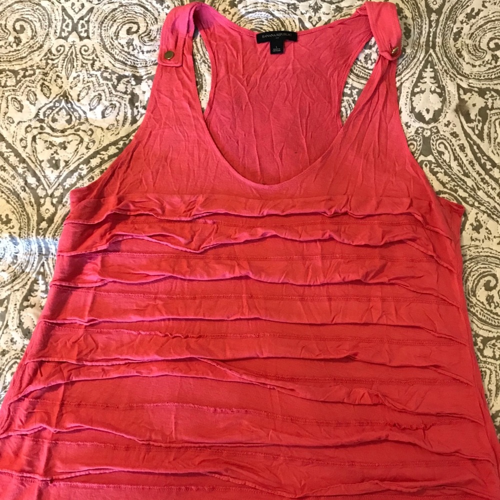 Banana Republic pink tank large